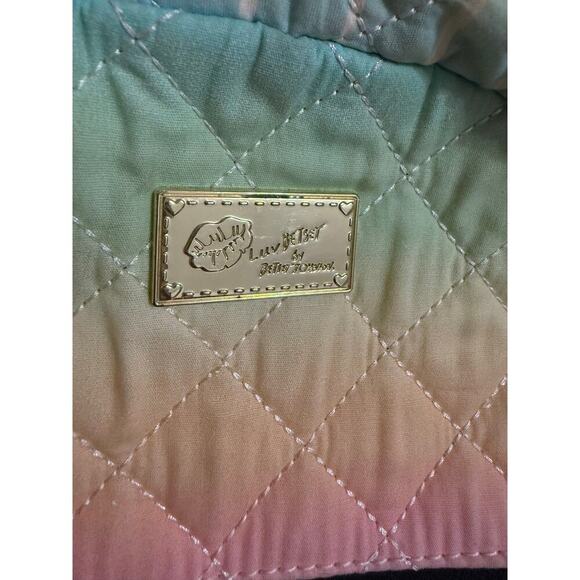 Luv Betsey by Betsey Johnson Rainbow Quilted Backpack Purse Vintage Y2K - Picture 2 of 6